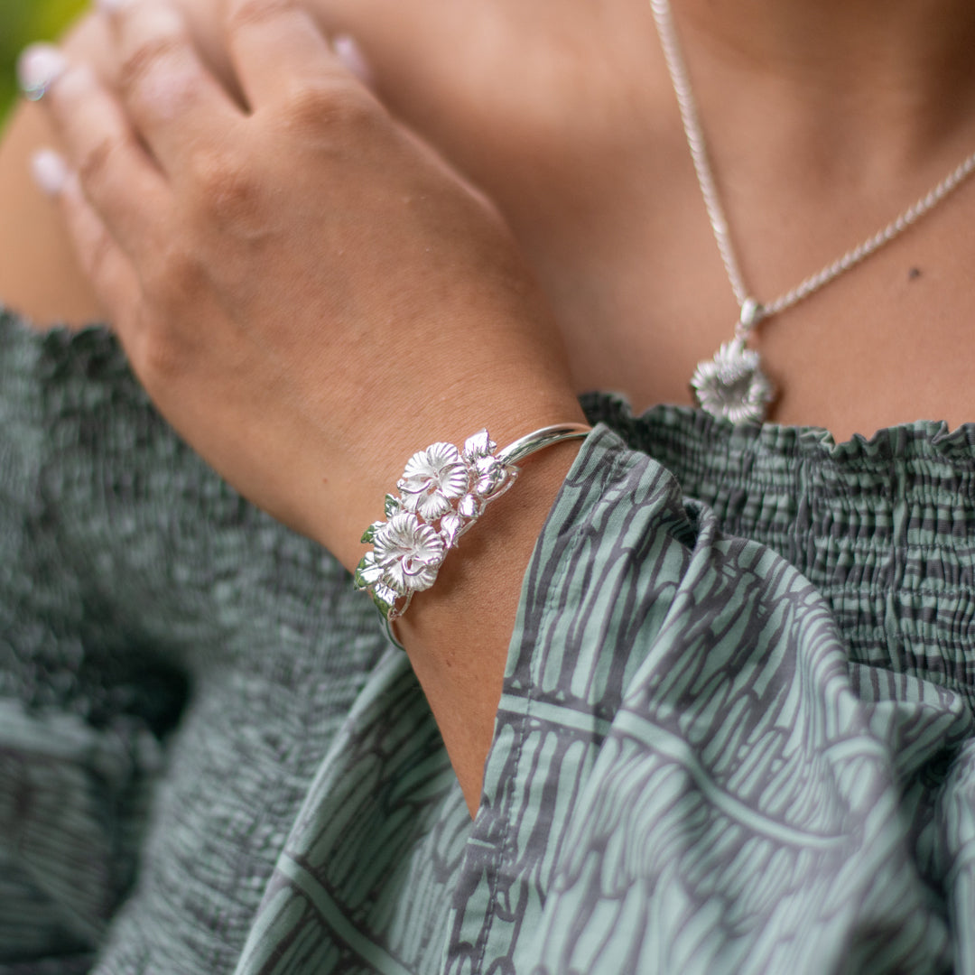 Sterling Silver Double Hibiscus Design Kamia Bangle with Open Clasp