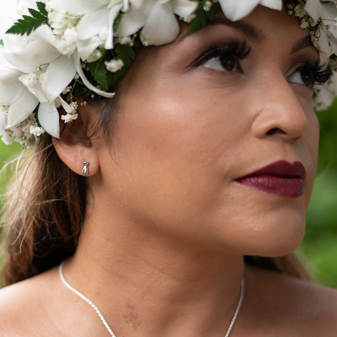 Sterling Silver And Rhodium Latte Stone Design Pierced Earring