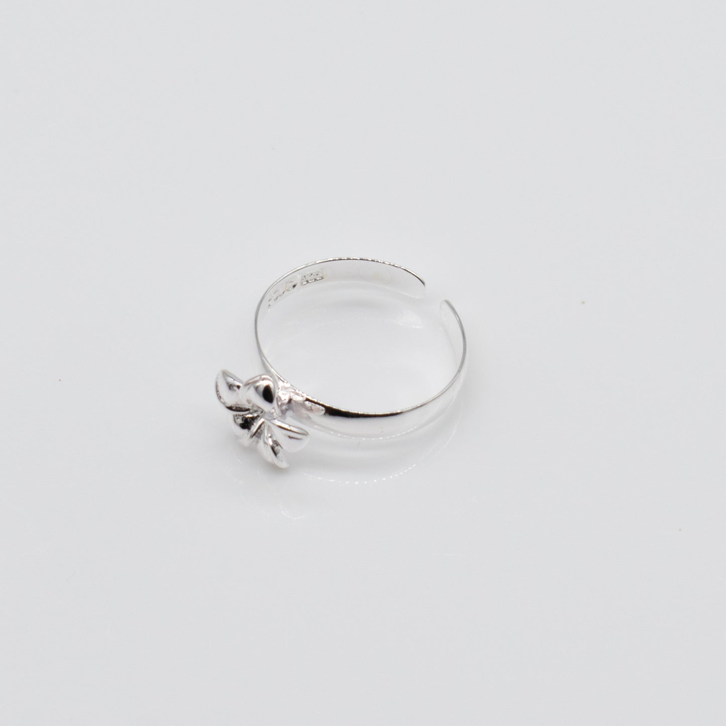 Sterling Silver Single Plumeria Isla Toe Ring