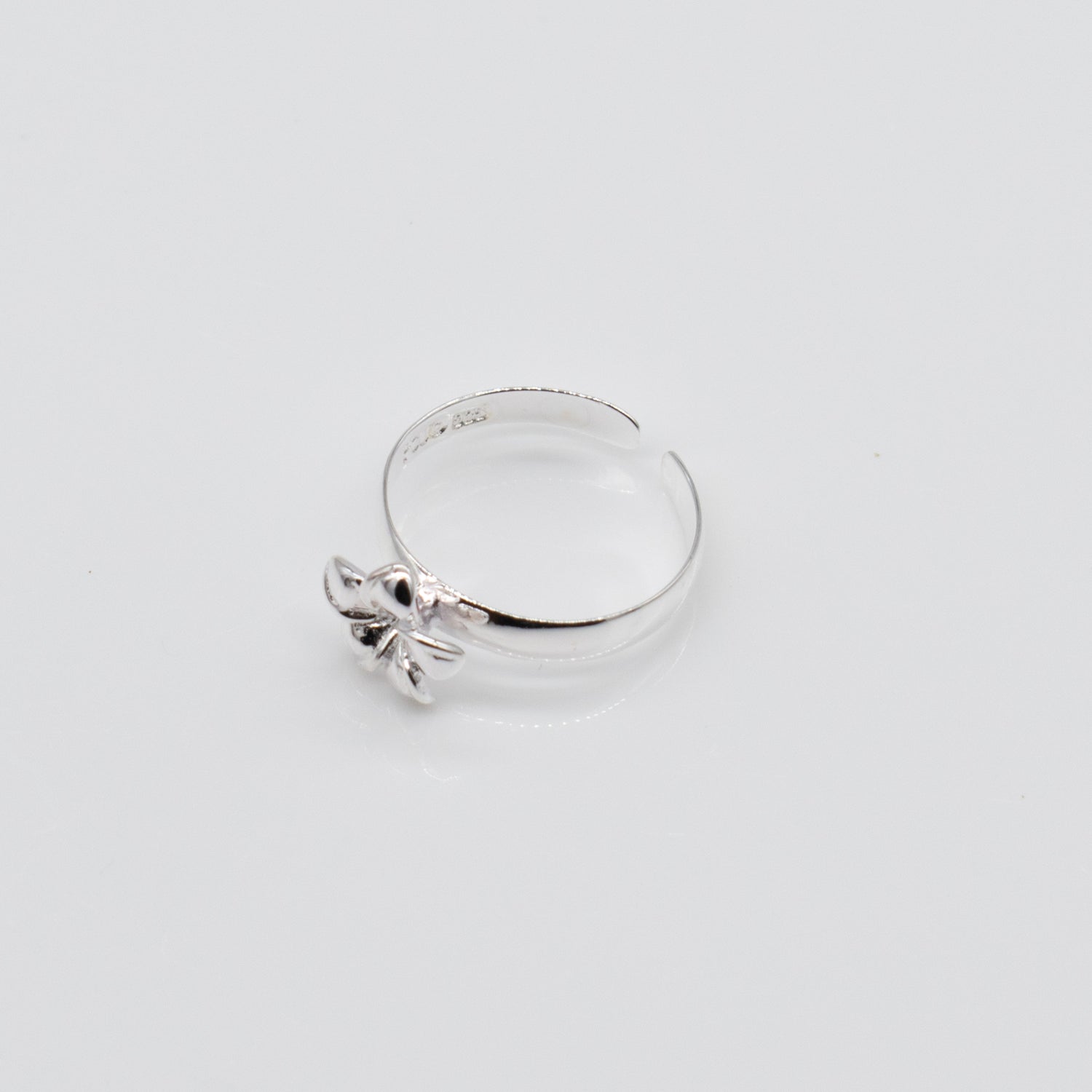 Sterling Silver Single Plumeria Isla Toe Ring