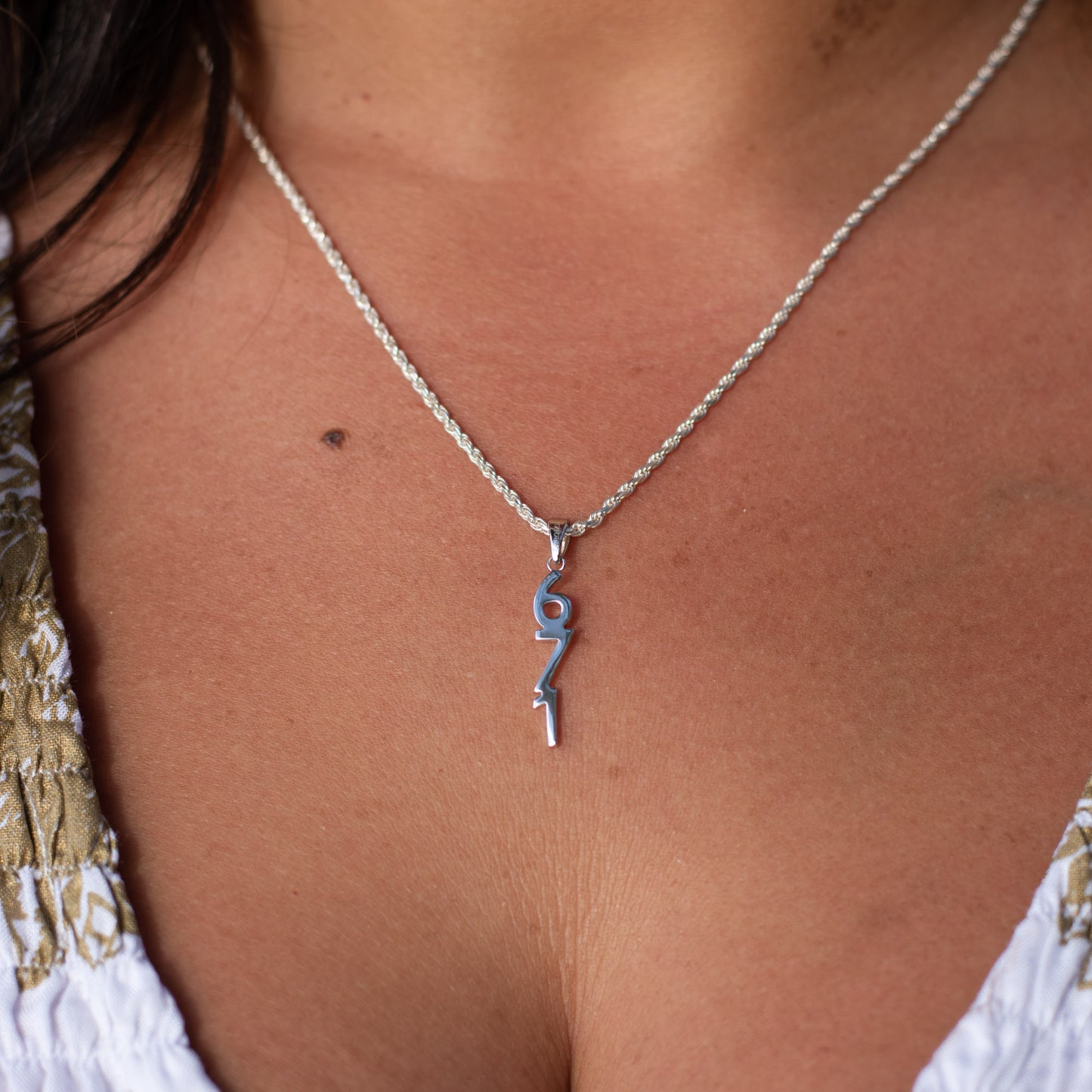 671 Necklace by Rosa Marianas