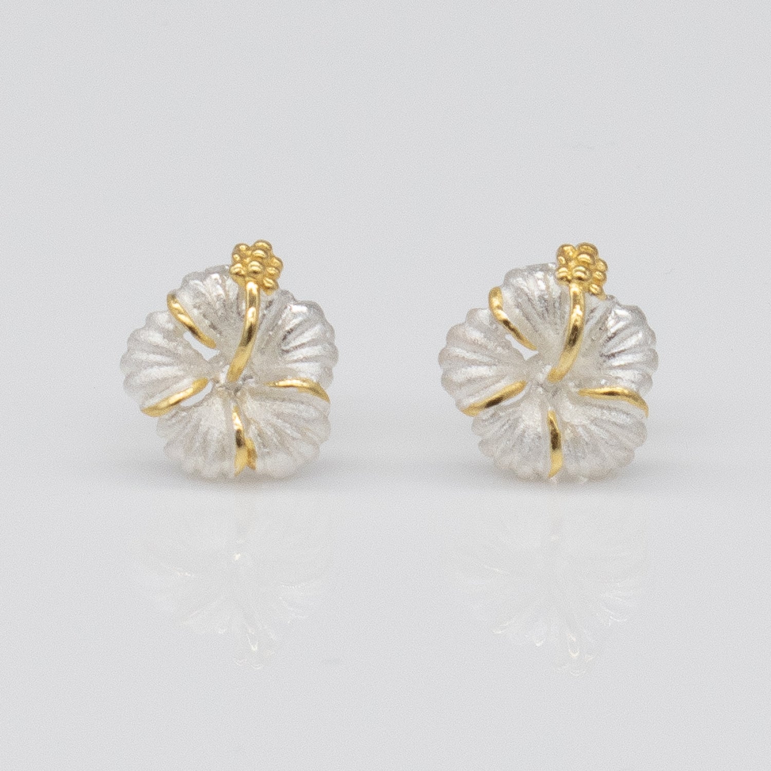 Hibiscus Kamia Earring